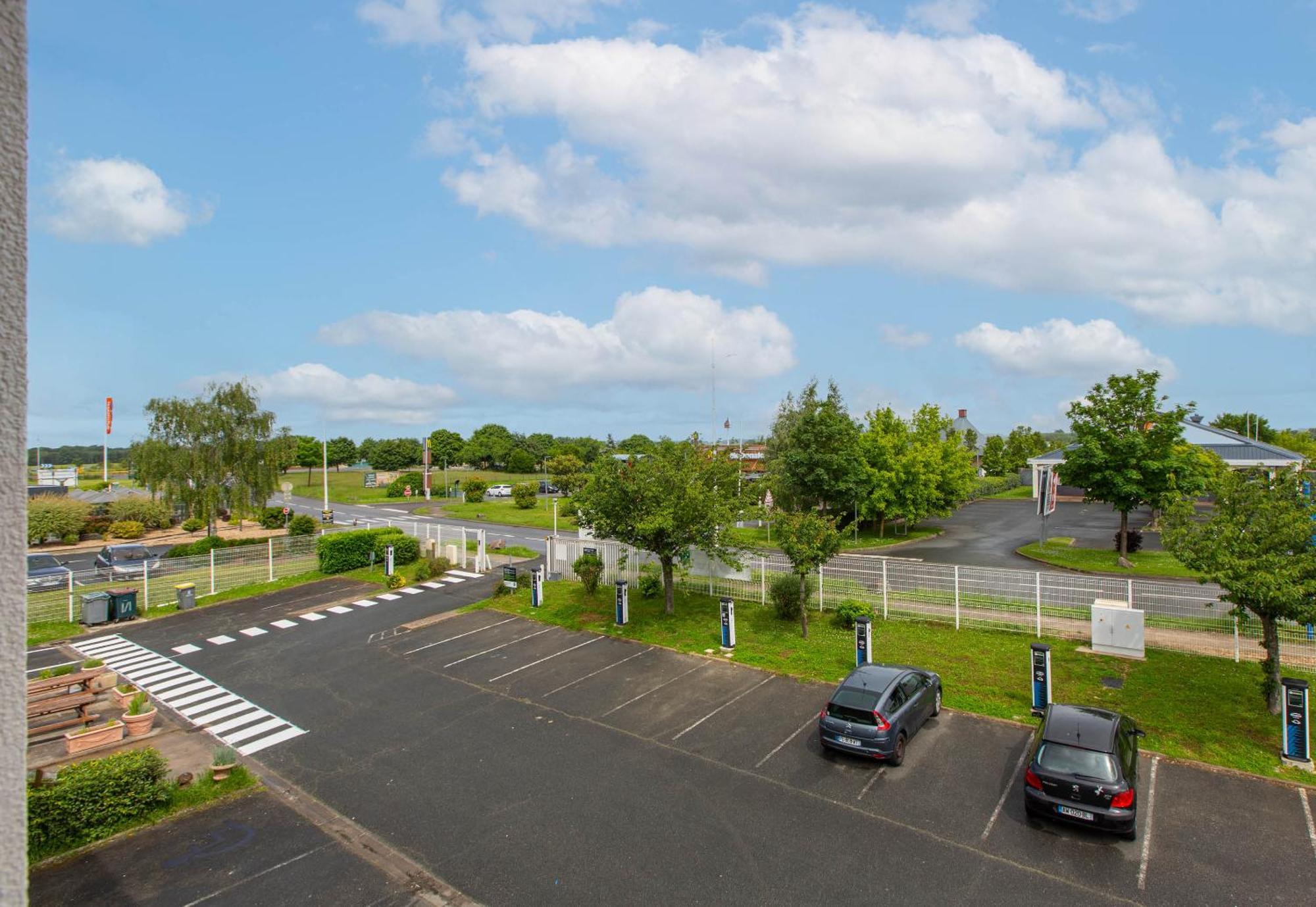 B&B Hotel Chateauroux A20 L'Occitane Deols Exterior photo